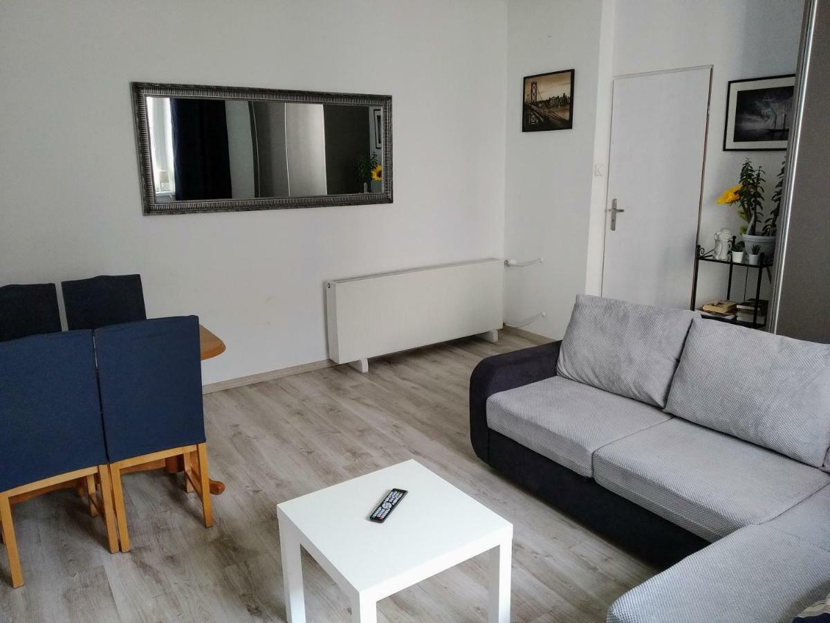 Ferienwohnung Zacisze Starowki Thorn Exterior foto